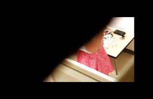 Kurznamen-Porno-Video - Der weiße Mann duckt ...