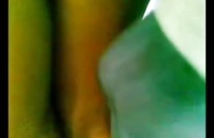 Kurznamen-Porno-Video - Ein Mädchen in Strüm ...