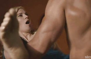 Kurznamen-Porno-Video - Brunette rau gefickt ...