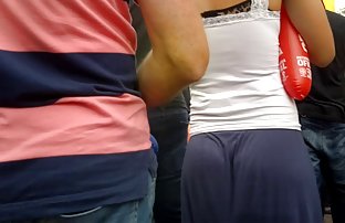Kurznamen-Porno-Video - Eine schlanke junge  ...