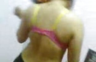 Kurznamen-Porno-Video - Lesbe fickt Ihre Fre ...