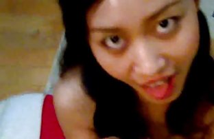 Kurznamen-Porno-Video - Skinny chick saugt i ...